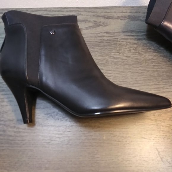 BARI Bandolino BLACK Ankle boots - Picture 10 of 10